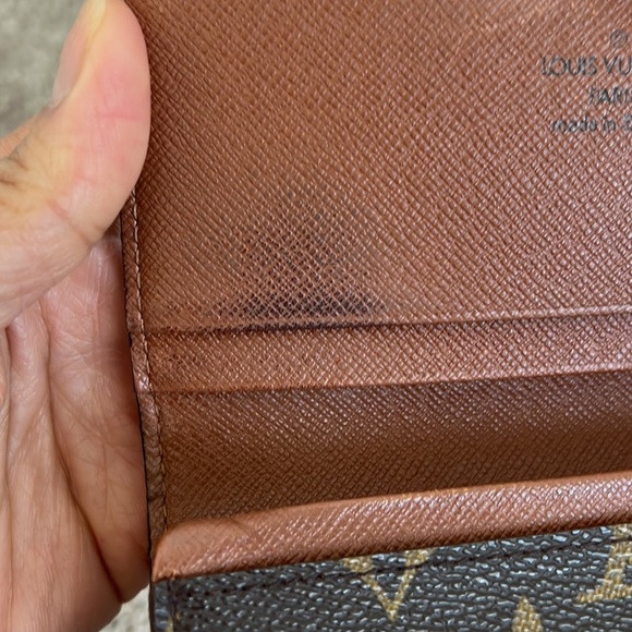 Wallets - Picture 15 of 16